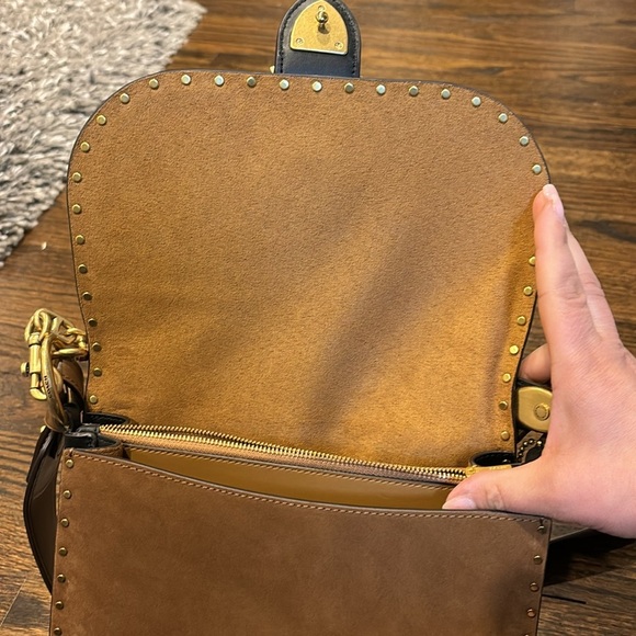 COACH Beat should bag with rivets - Picture 9 of 14